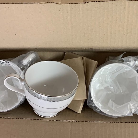 Teacups - Picture 1 of 5